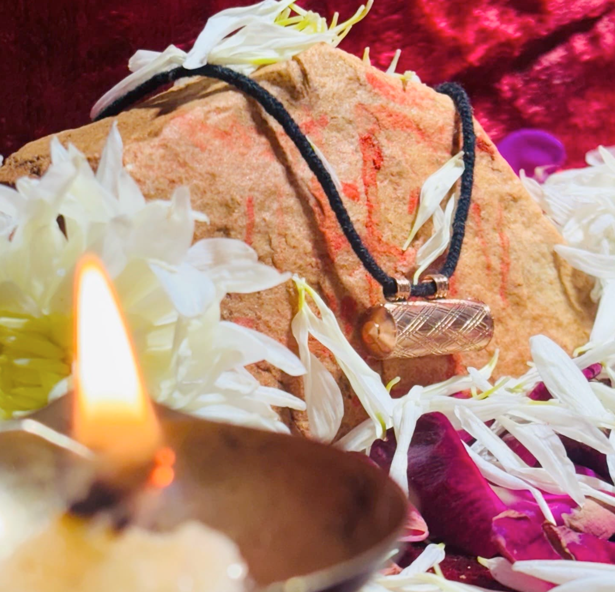 महातंत्र सिद्ध-Shital Taweez – सम्मान और प्रतिष्ठा बढ़ाने के लिए