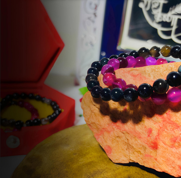 मंत्र सिद्ध-Madan Mohini Bracelet – The Ultimate Love Magnet